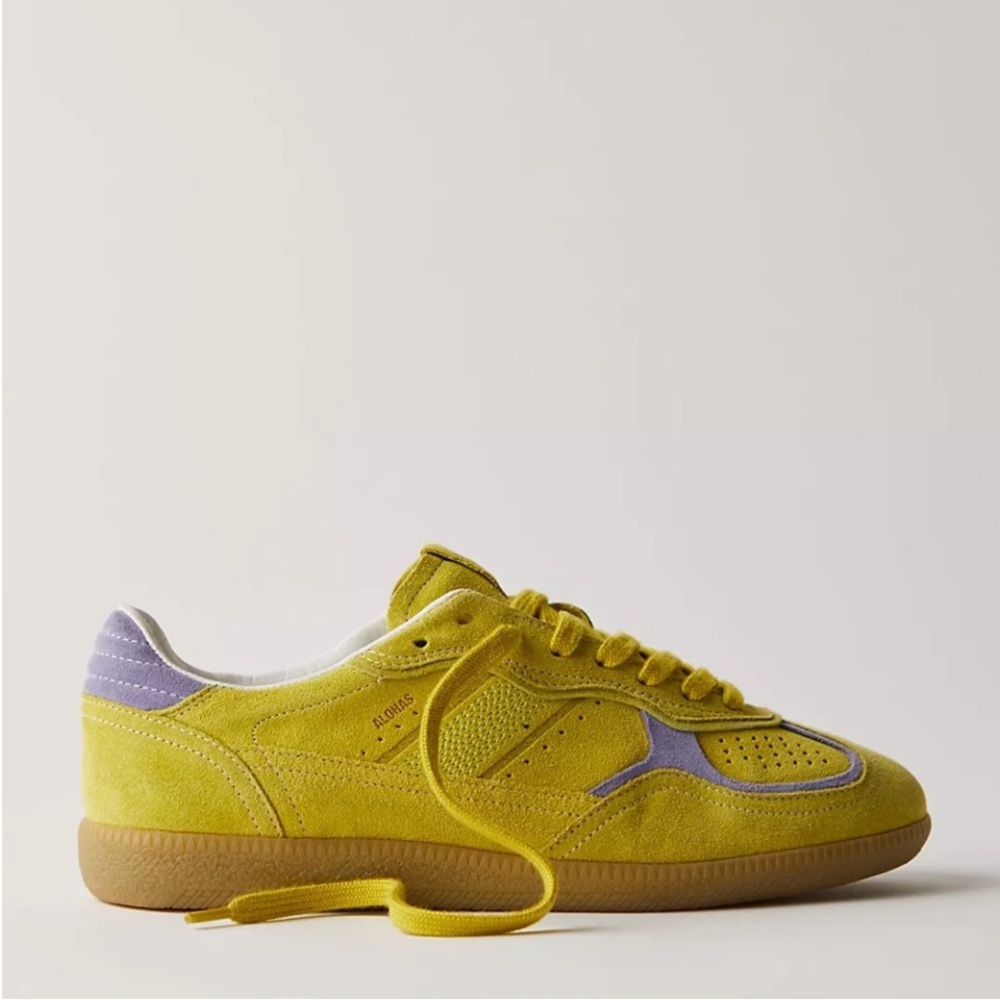 NWT ALOHAS Tb.490 Rife Sneakers